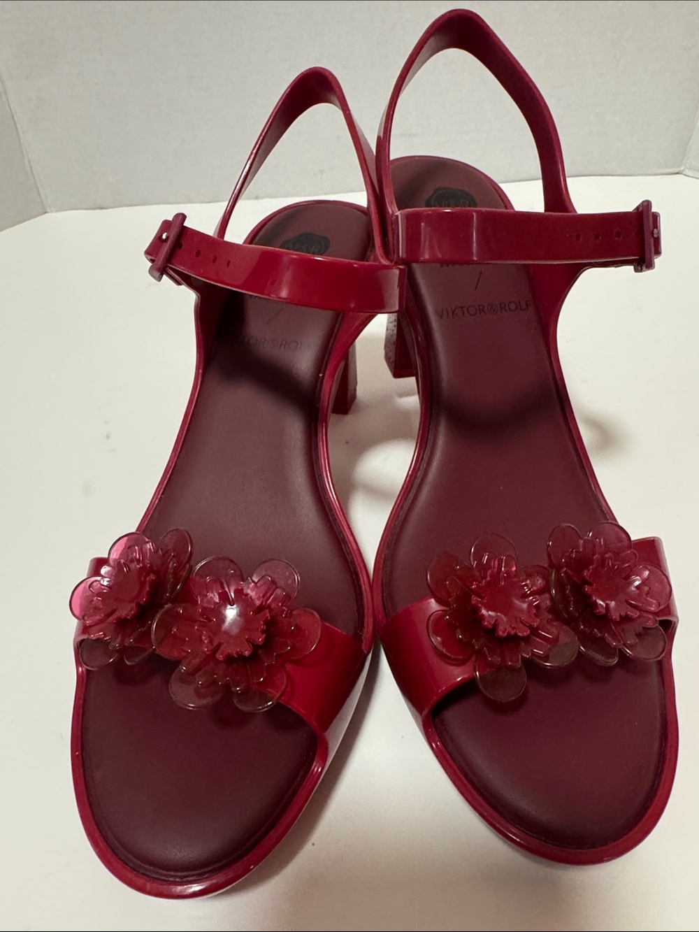 Viktor & Rolf x Melissa Bloom 3D
Shoulder Bag and Floral Jelly Sandals Set - Picture 8 of 9